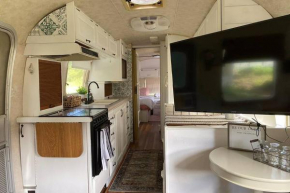 Amazing Airstream, Beaufort, SC-Enjoy the Journey